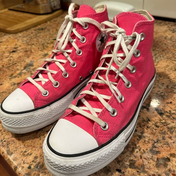 SOLD Pink Platform Converse - Picture 2 of 5